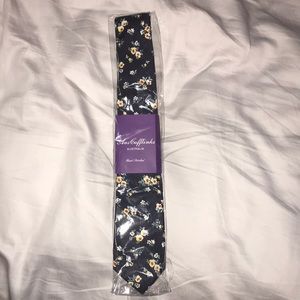 NWT Floral Skinny Tie